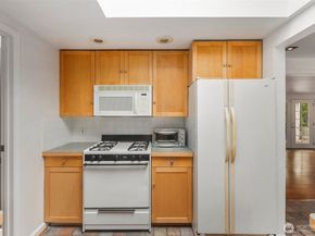 14023 Meridian Avenue N, Seattle WA 98133