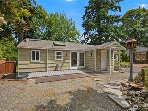 14023 Meridian Avenue N, Seattle WA 98133