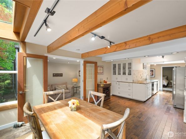 7623 NE 123rd Street, Kirkland WA 98034