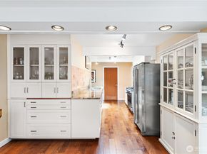 7623 NE 123rd Street, Kirkland WA 98034