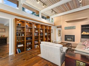 7623 NE 123rd Street, Kirkland WA 98034