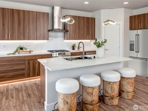 21407 39th Drive SE A, Bothell WA 98021