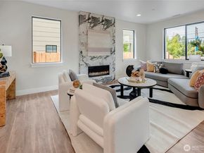 21407 39th Drive SE A, Bothell WA 98021