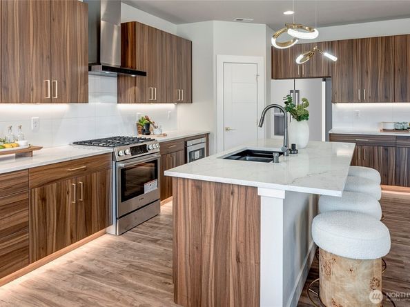 21407 39th Drive SE A, Bothell WA 98021