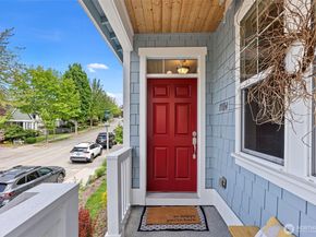 19554 Jensen Way NE, Poulsbo WA 98370