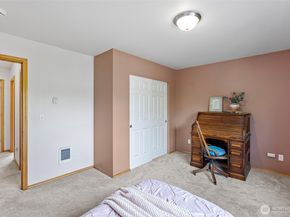 19554 Jensen Way NE, Poulsbo WA 98370