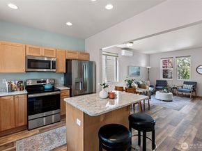 19554 Jensen Way NE, Poulsbo WA 98370