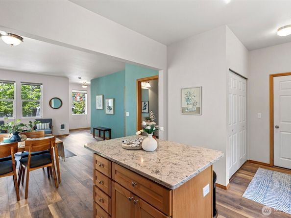 19554 Jensen Way NE, Poulsbo WA 98370