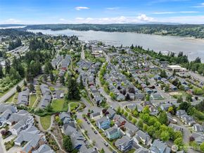 19554 Jensen Way NE, Poulsbo WA 98370
