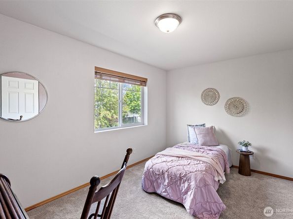 19554 Jensen Way NE, Poulsbo WA 98370