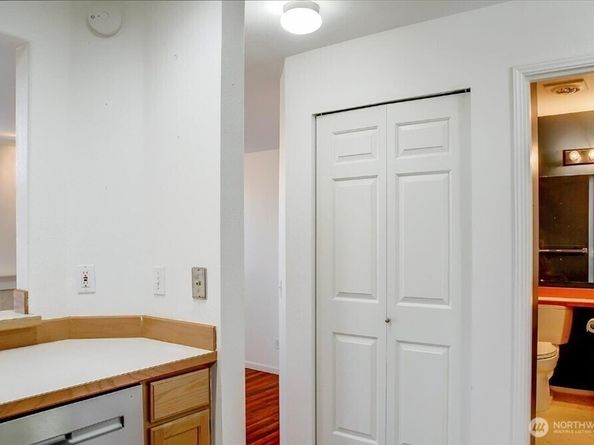 8515 244th Street SW A2, Edmonds WA 98026