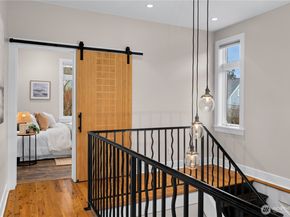 3773 SW Grayson Street, Seattle WA 98126