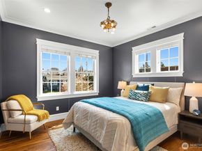 3723 41st Avenue SW, Seattle WA 98116