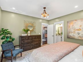 3723 41st Avenue SW, Seattle WA 98116