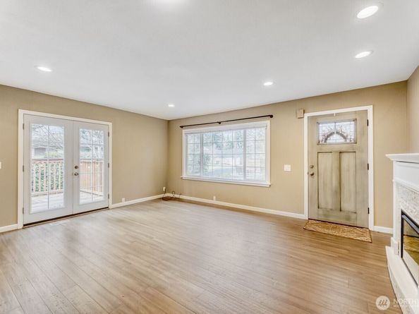 9004 218th Street SW, Edmonds WA 98026