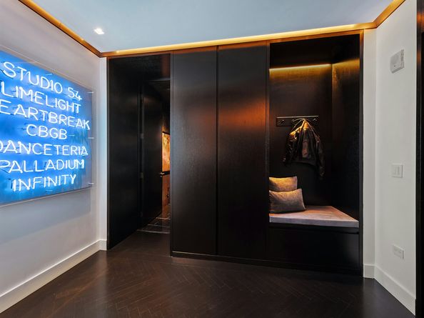 551 West 21st Street 7B, New York NY 10011