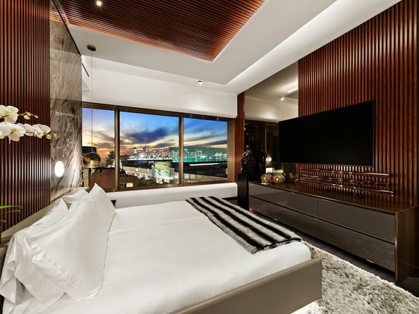 551 West 21st Street 7B, New York NY 10011