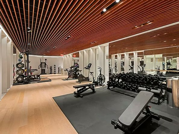 551 West 21st Street 7B, New York NY 10011