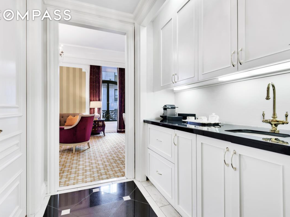 2 East 55th Street 815 W29, New York NY 10022