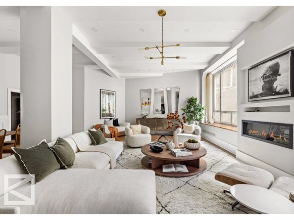 21 East 22nd Street 2DE, New York NY 10010