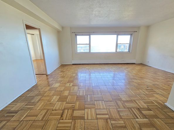 5 Fordham Hill Oval 11H, Bronx NY 10468