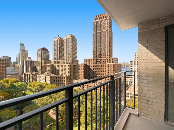 205 West End Avenue 15J, New York NY 10023
