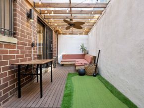 239 East 10th Street 1A, New York NY 10003