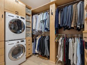 239 East 10th Street 1A, New York NY 10003
