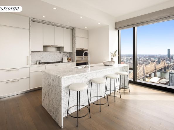 430 East 58th Street 32B, New York NY 10022