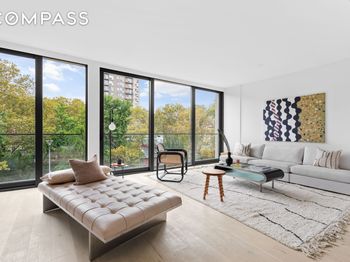 165 Chrystie Street