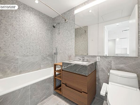 30 Riverside Boulevard 32E, New York NY 10069