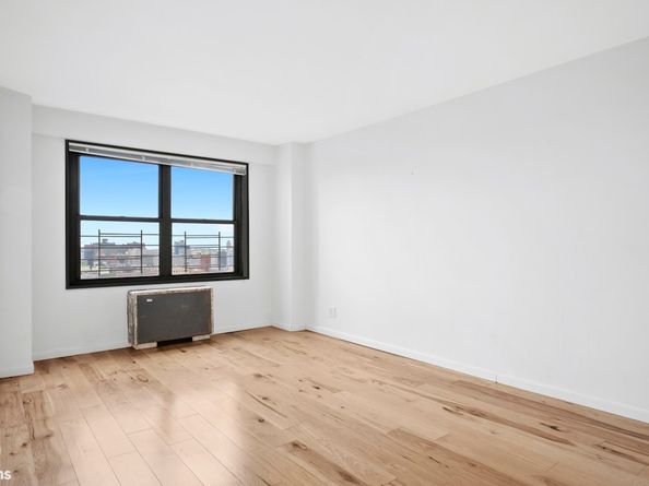 1020 Grand Concourse 15C, Bronx NY 10451