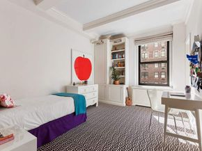 55 East 72nd Street 10S, New York NY 10021