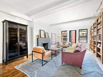 25 East 9th Street