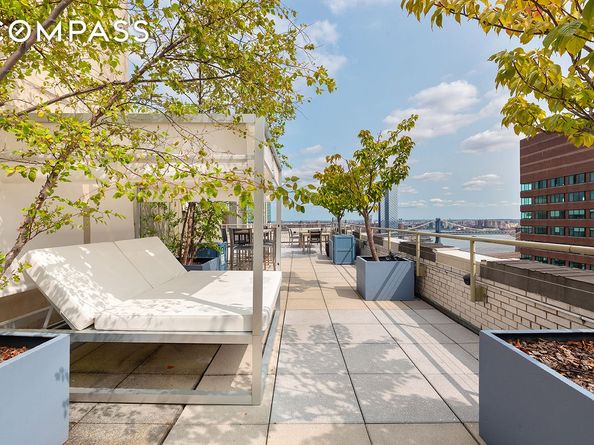99 John Street 612, New York NY 10038