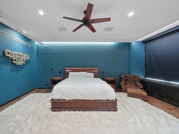 345 West 13th Street 2E, New York NY 10014