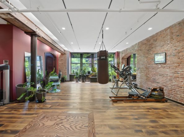 345 West 13th Street 2E, New York NY 10014