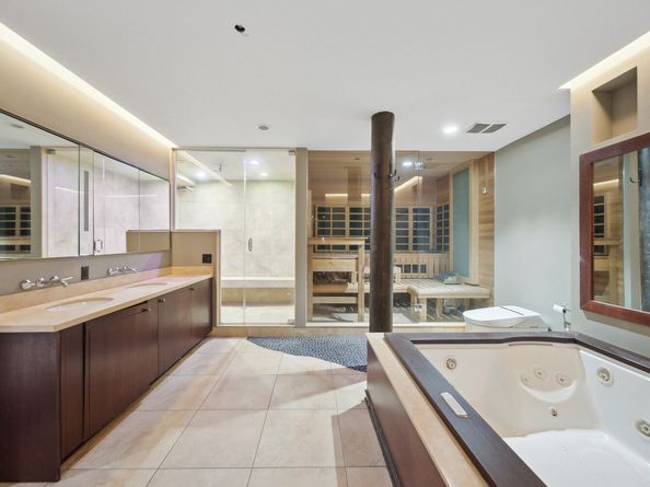 345 West 13th Street 2E, New York NY 10014