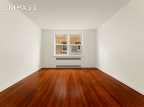 310 West 55th Street 4K, New York NY 10019