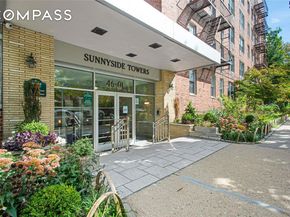 46-01 39th Avenue 509, Queens NY 11104