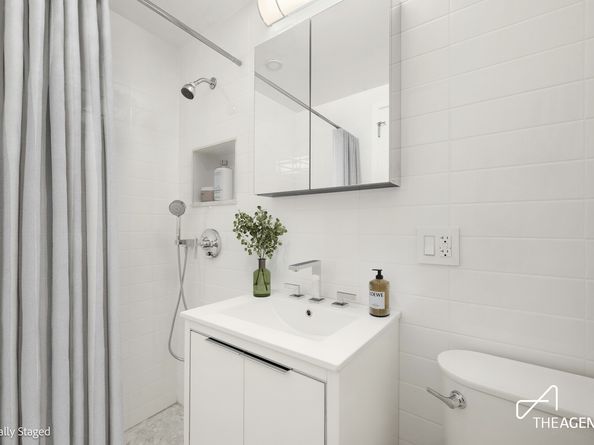 333 East 14th Street 2G, New York NY 10003