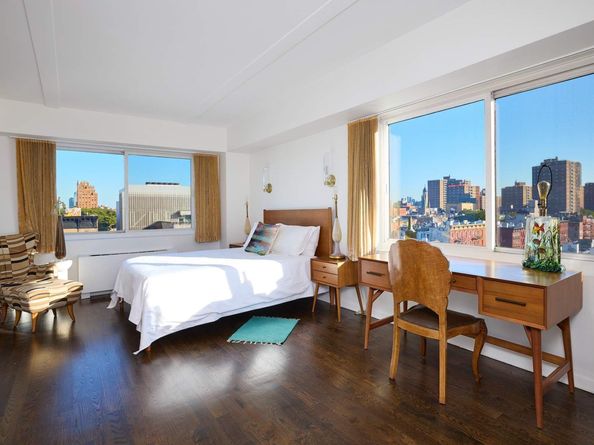 240 East 10th Street 8A, New York NY 10003