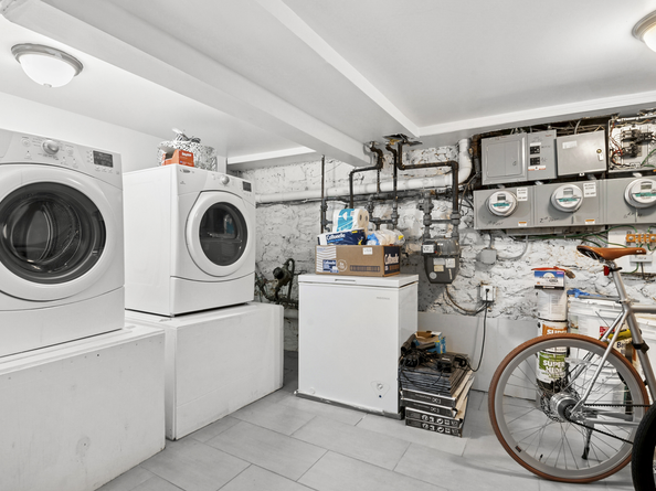 867 Lafayette Avenue, Brooklyn NY 11221