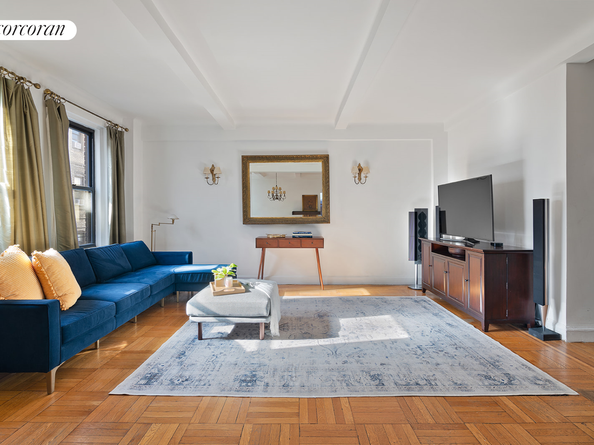 18 West 70th Street 8C, New York NY 10023