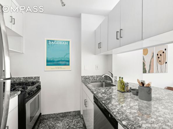 1 Irving Place U10C, New York NY 10003
