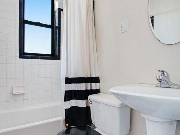 110 Cambridge Place 5B, Brooklyn NY 11238