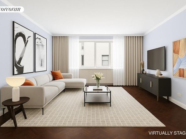 301 East 22nd Street 8R, New York NY 10010