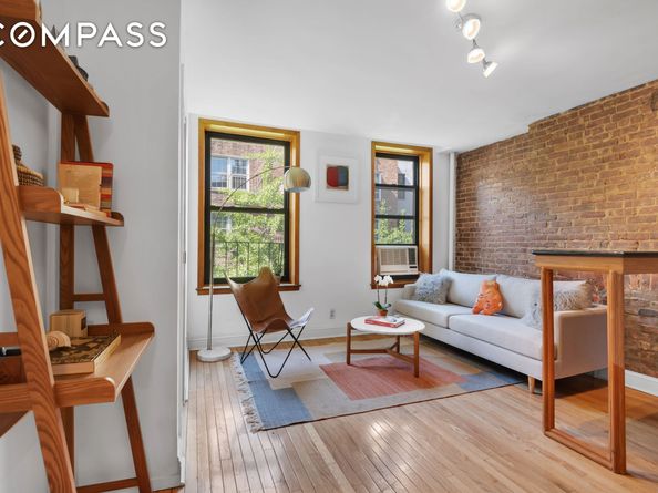 220 East 82nd Street 4RW, New York NY 10028