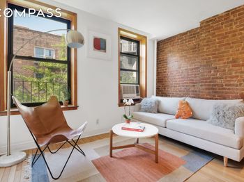 220 East 82nd Street