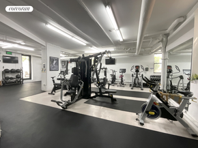 24-75 38th Street C9, Queens NY 11103
